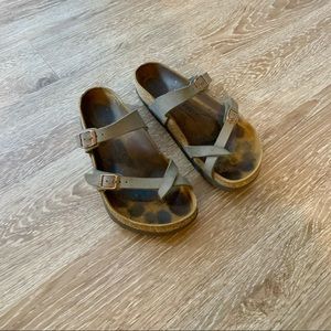 Mayari Birkenstocks